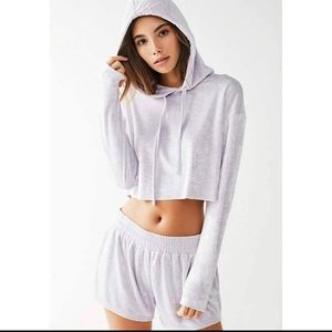 ✨50% OFF✨ Urban Outfitters lavender velvet crop hoodie